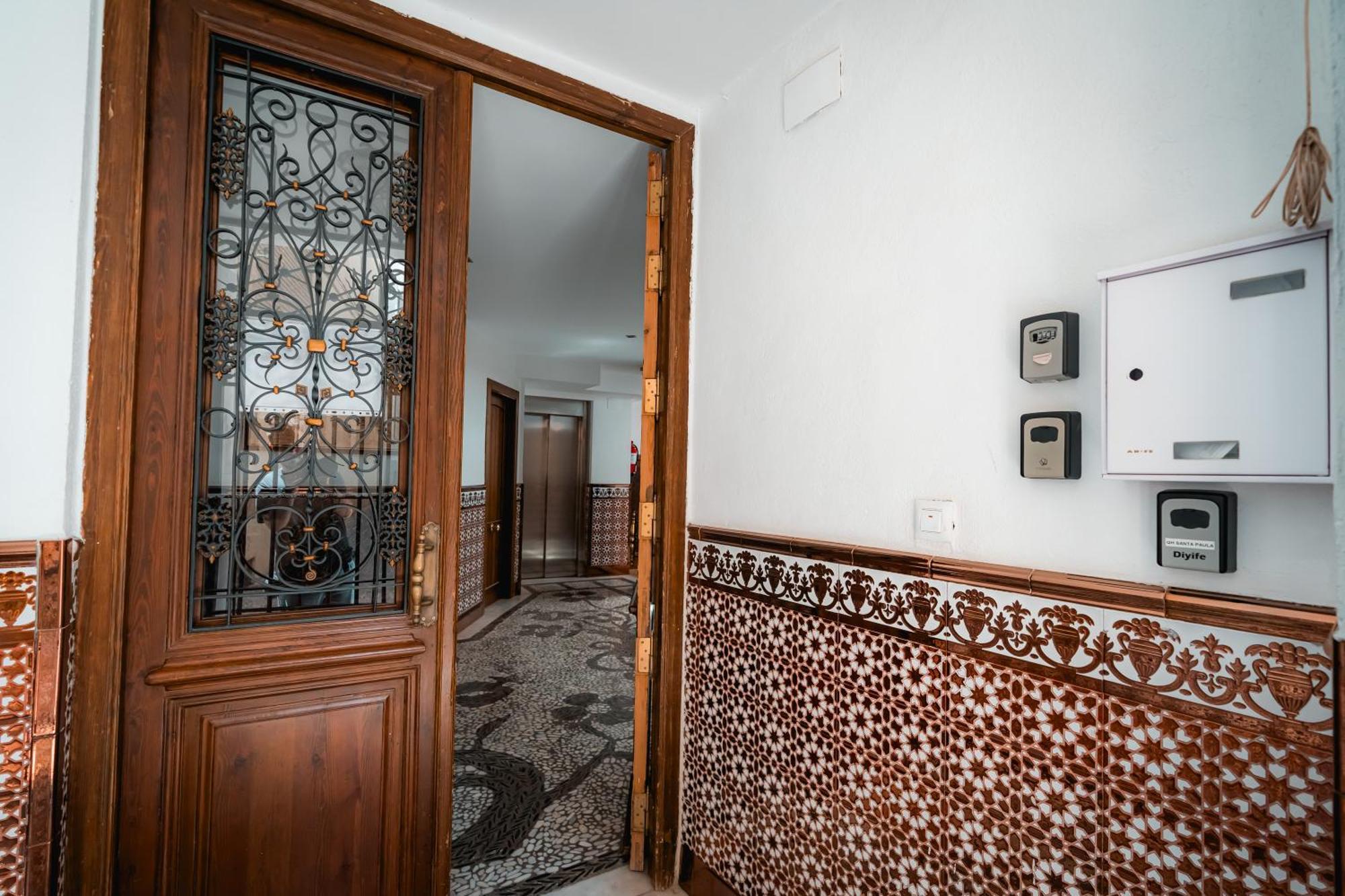 Qh Santa Ana Apartment Granada Exterior photo